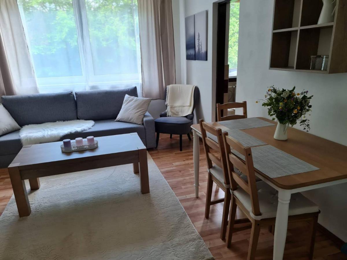 Villa Paradajs - Ubytovanie Pri Jazere Банска-Штьявница Экстерьер фото
